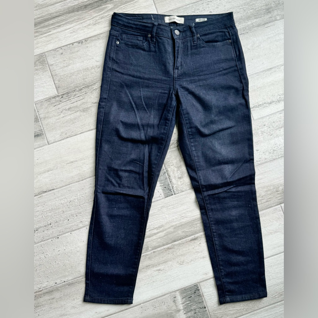 Calvin Klein Women's Dark Wash Skinny Ankle Jeans - 8